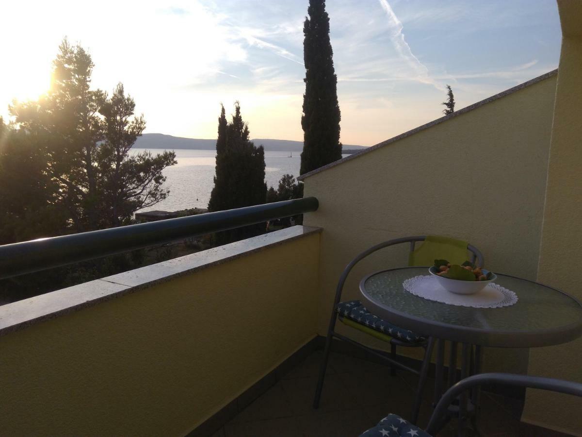 Apartment Matea - 20M From The Beach 策萨利卡 外观 照片