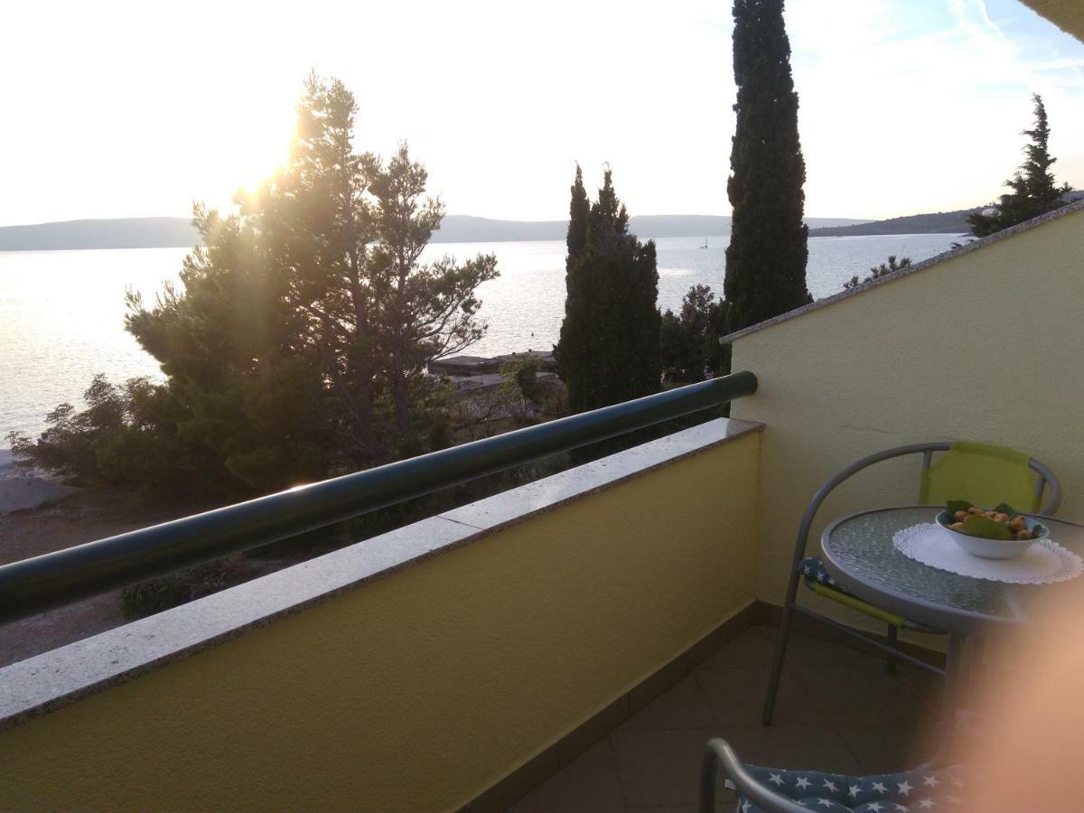 Apartment Matea - 20M From The Beach 策萨利卡 外观 照片